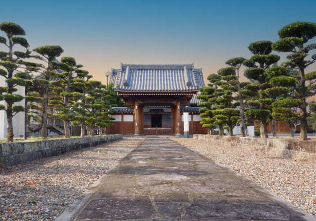 Sample: A Japanese Culture Column